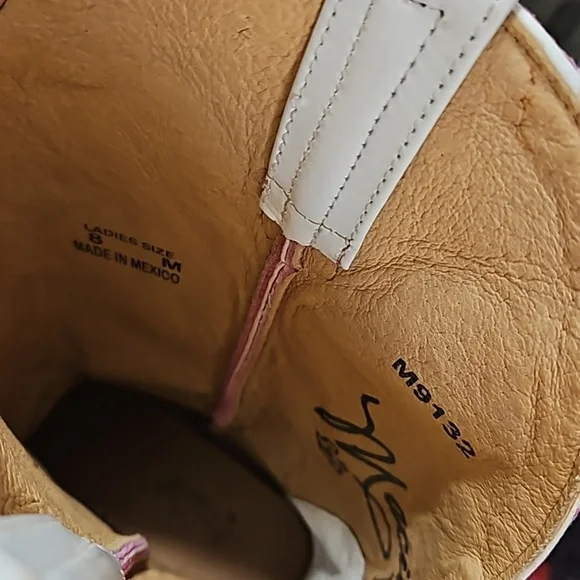 MACIE BEAN Boots Pink Cactus sz 8 NWOT - Picture 4 of 9